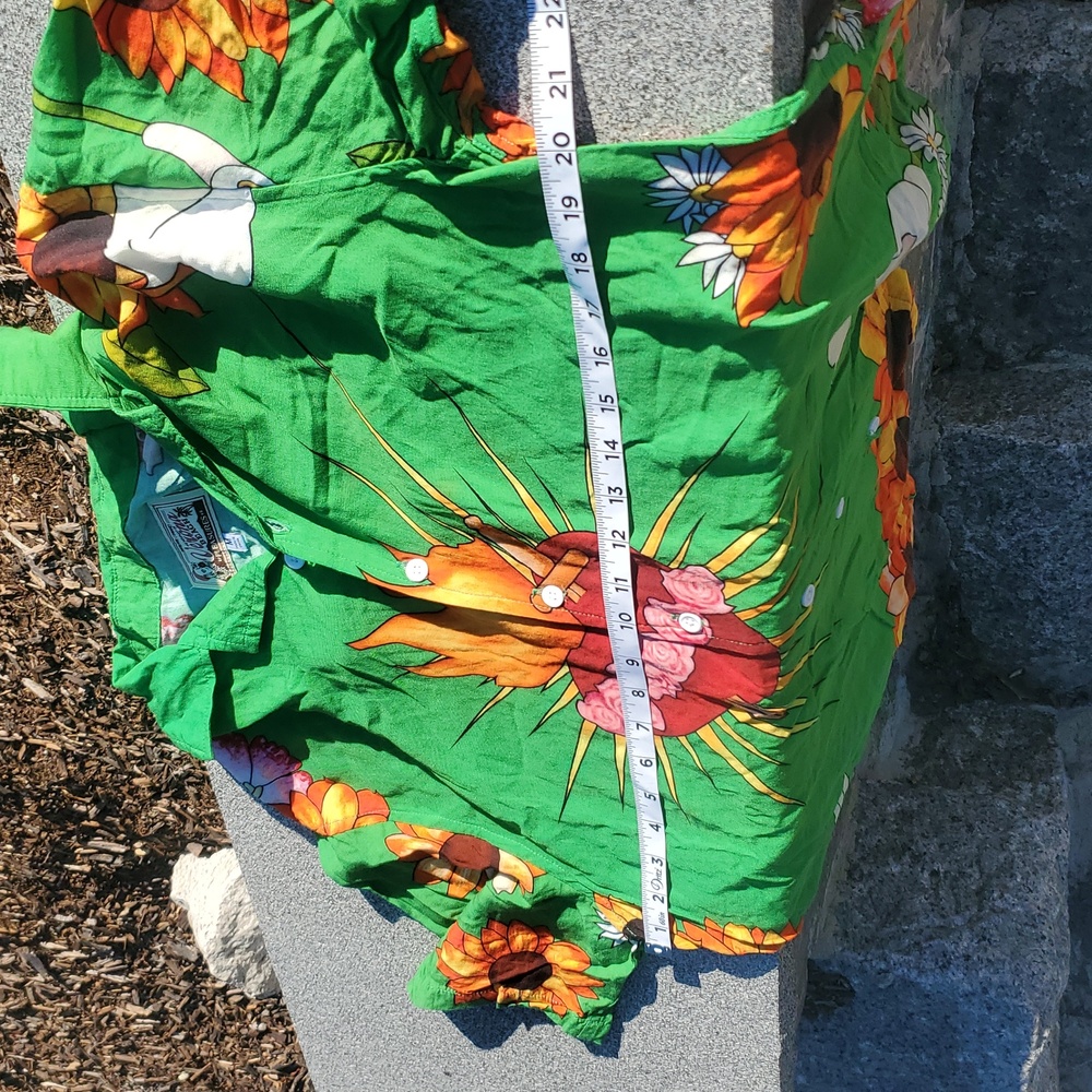 PLEASURES Verona Green Floral and Heart Men's Shirt Medium - Picture 9 of 9